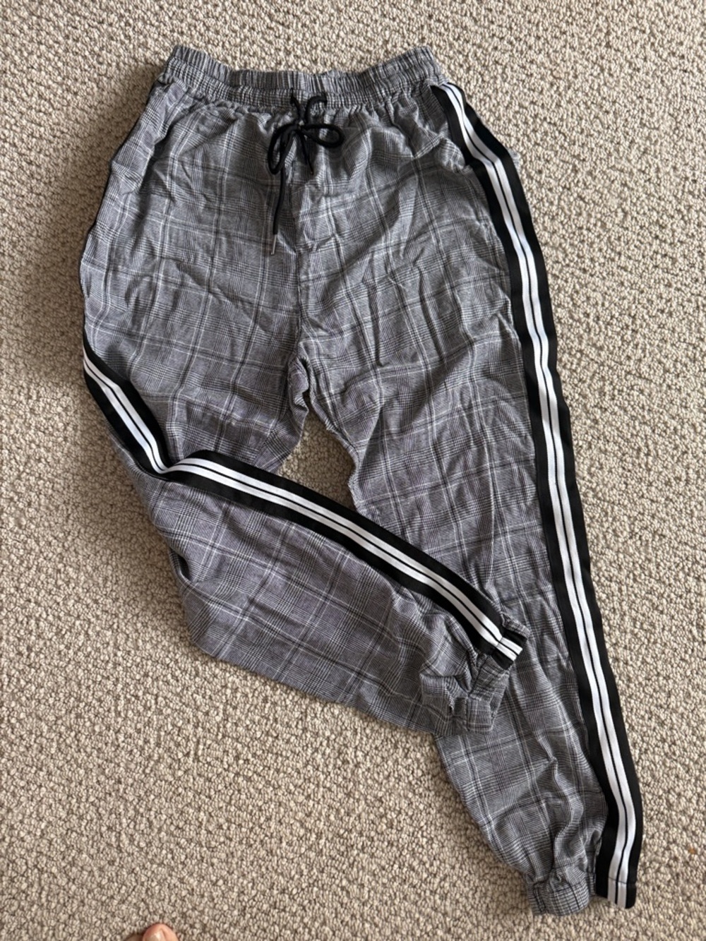 Hearing bone Joggers with Side Stripe, M